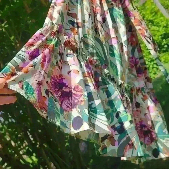 Lulu's She's the One Beige Floral Print Off-The-Shoulder Midi Dress size… - Picture 7 of 15